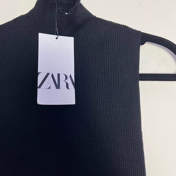Zara Sleeveless Ribbed Knit Mock Neck Tops Black White Small Casual Fitted Chic - Picture 12 of 15